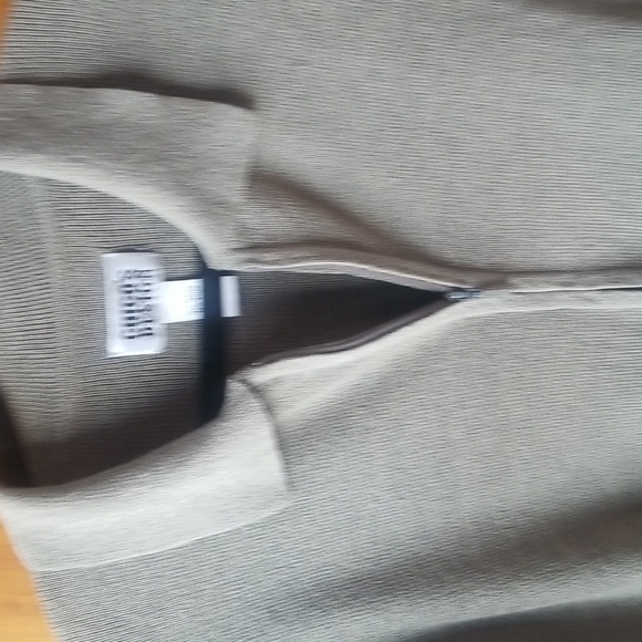 Chico's  tan , zip-up sweater, Size 1 - Picture 2 of 6